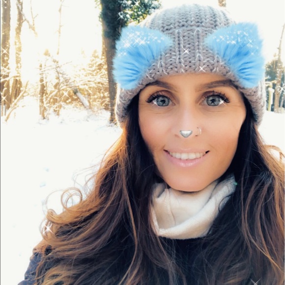 Meet your Posher, Heidi - Picture 4 of 4